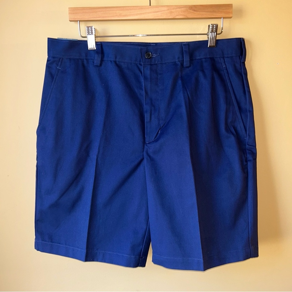 Jos. A. Bank Dark Navy Blue Chino Stay Cool Casual Shorts NWT Men’s Size 34